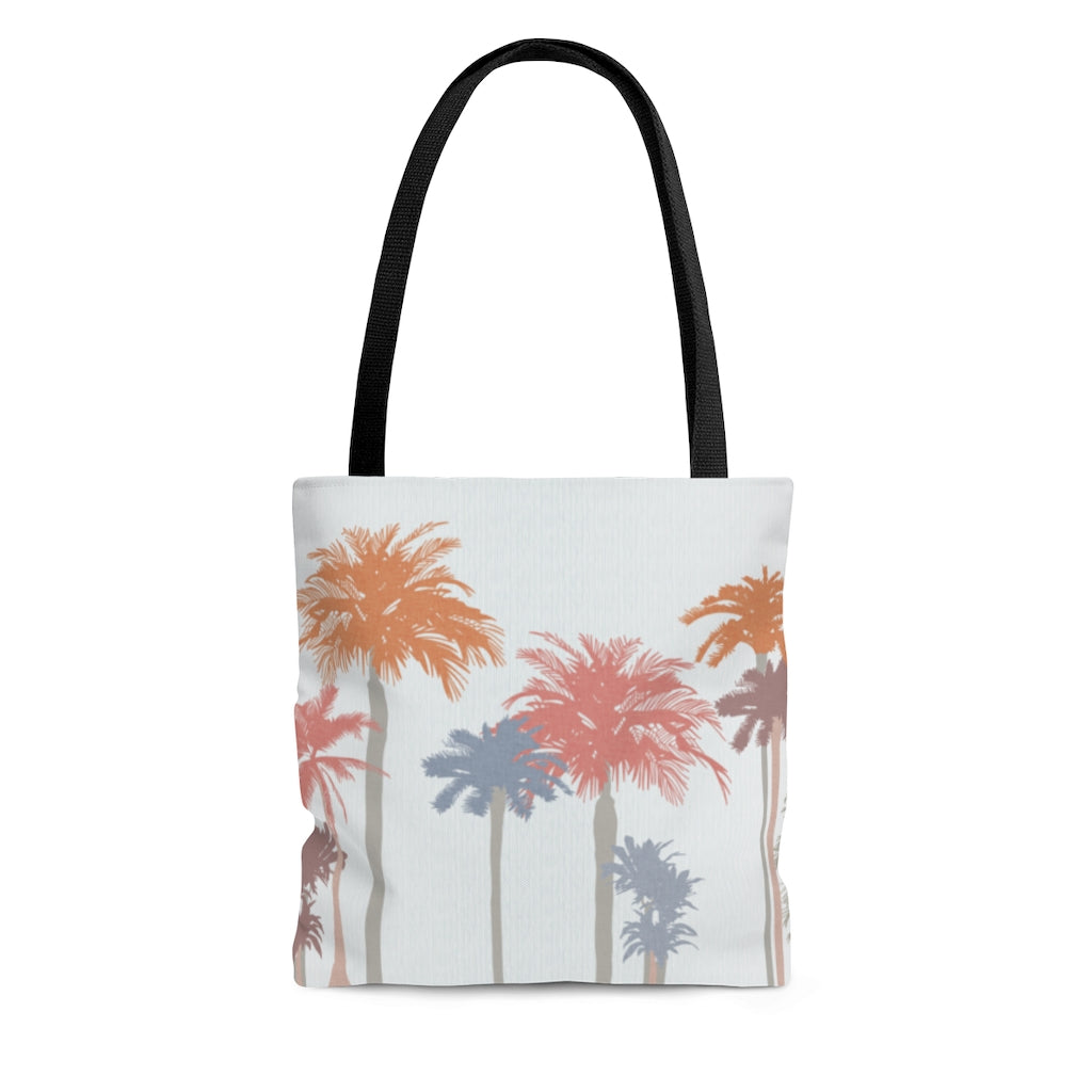 Coastal Tote Bag in Coral