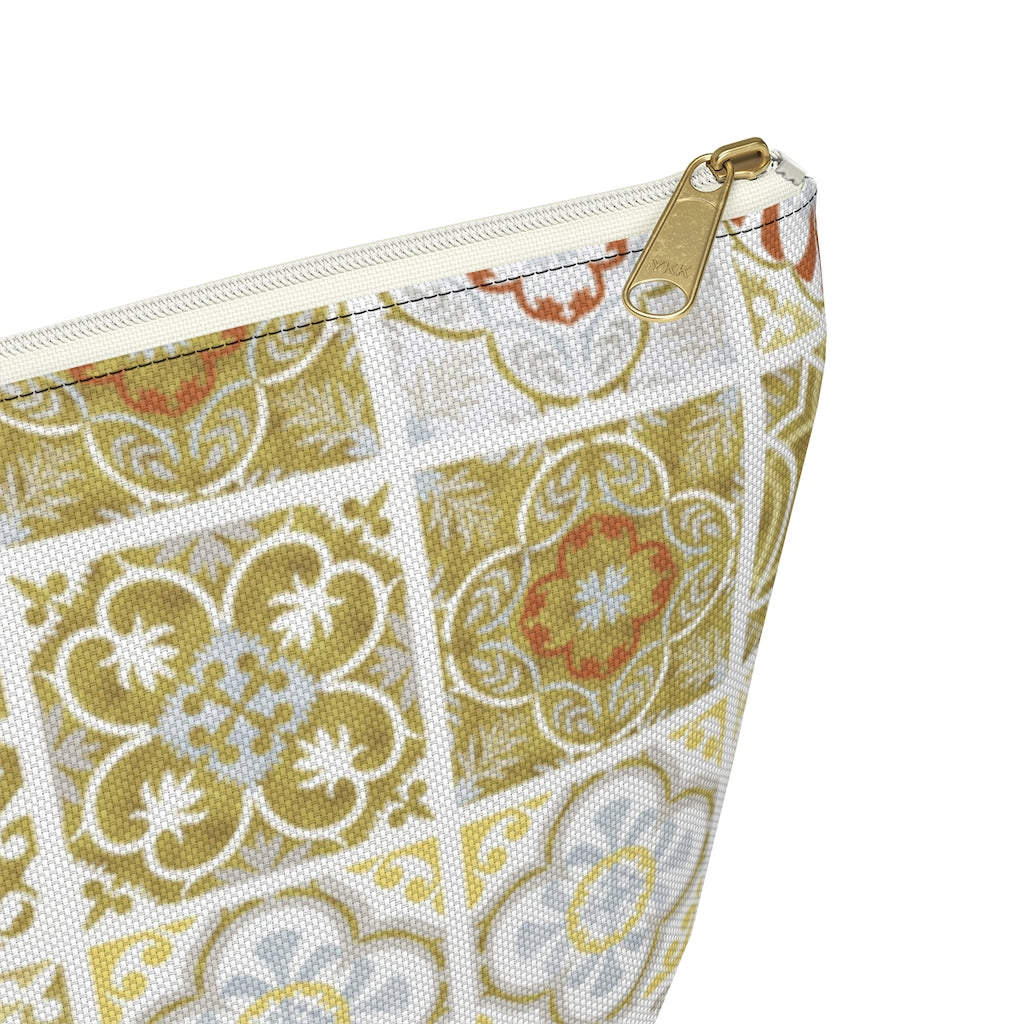 Seville Square Accessory Pouch w T-bottom in Gold