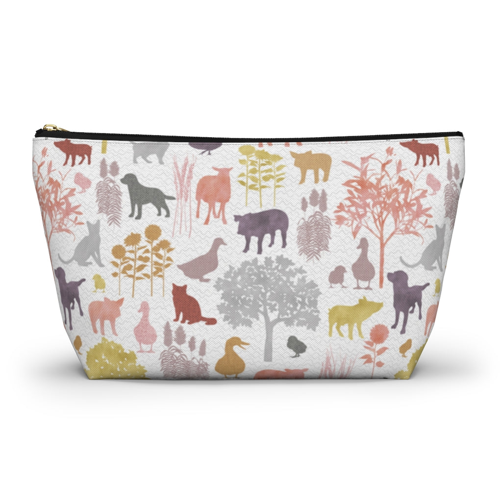 On the Farm Accessory Pouch w T-bottom in Pink