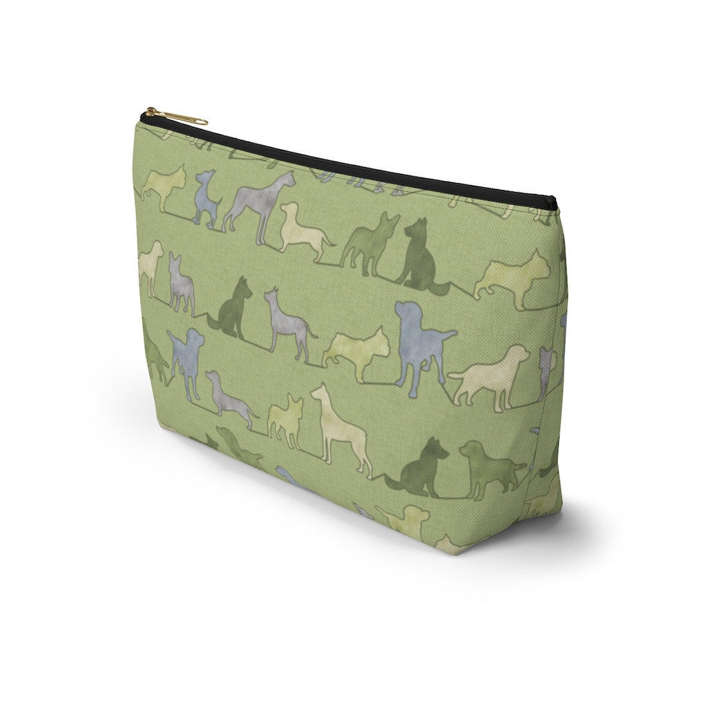 Dogs Accessory Pouch w T-bottom in Green