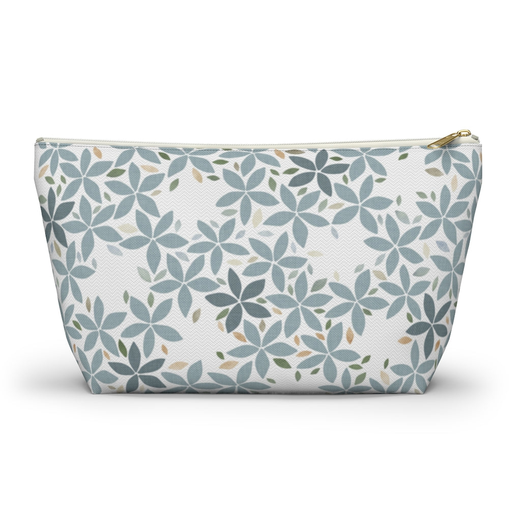 Snowbell Accessory Pouch w T-bottom in Aqua