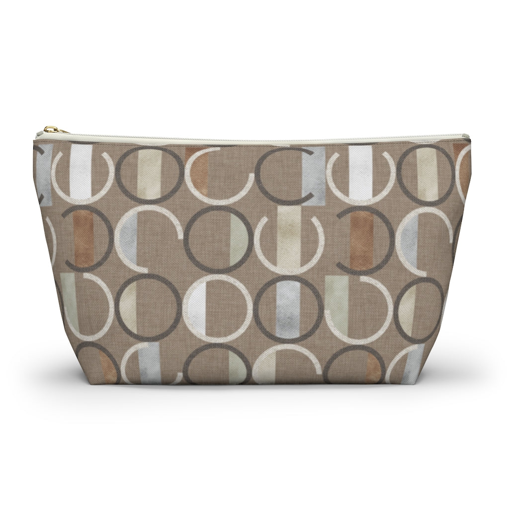 Journey Code Accessory Pouch w T-bottom in Brown