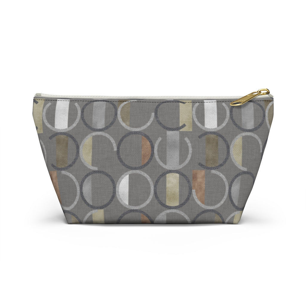 Journey Code Accessory Pouch w T-bottom in Gray