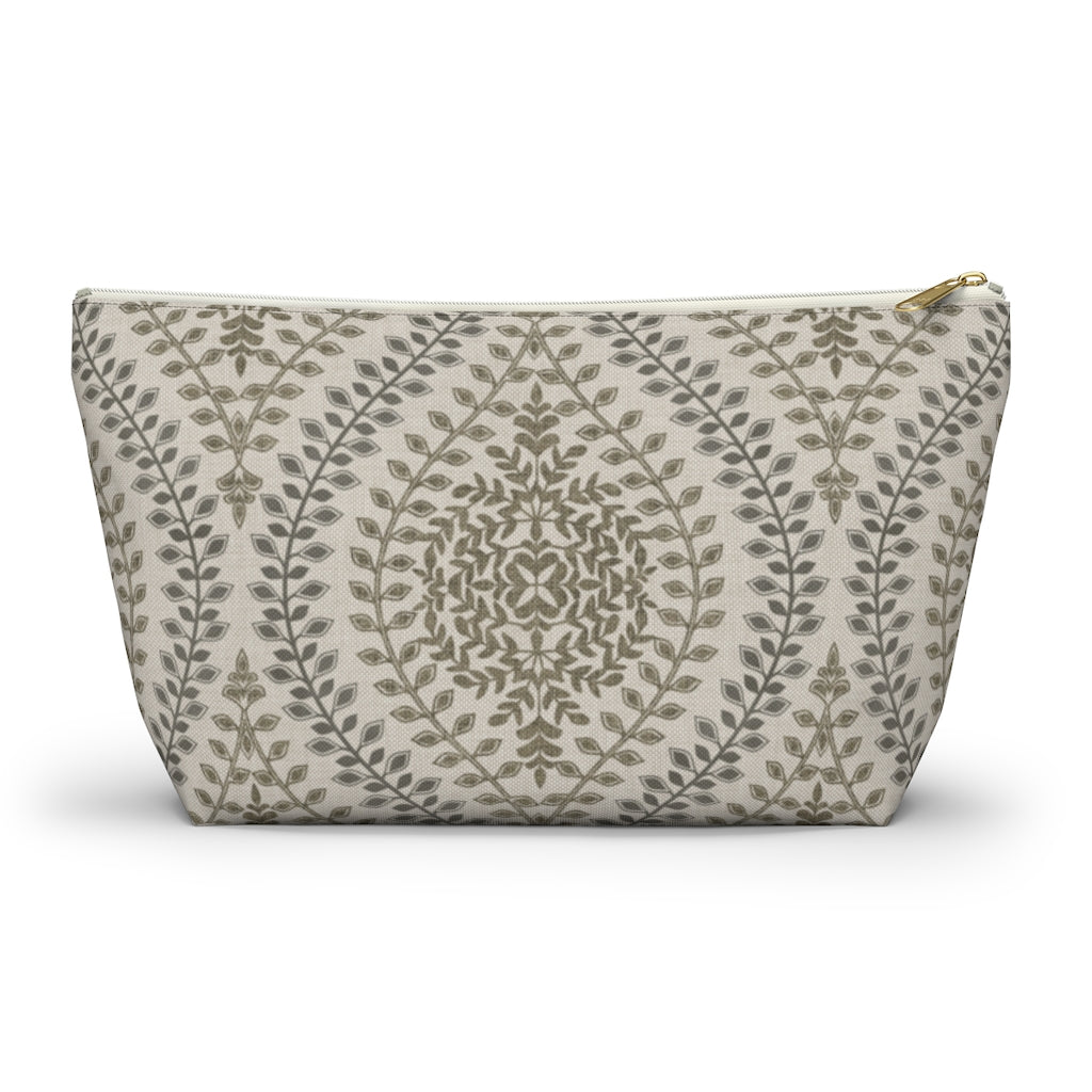 Mumbai Lace Accessory Pouch w T-bottom in Brown