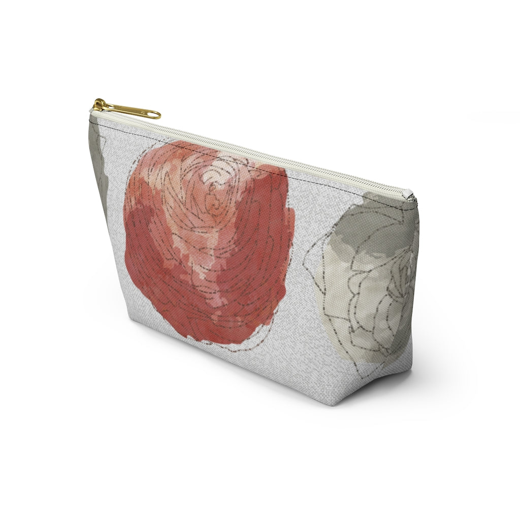 Decipher Code Accessory Pouch w T-bottom in Multi