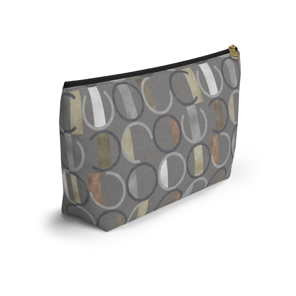 Journey Code Accessory Pouch w T-bottom in Gray