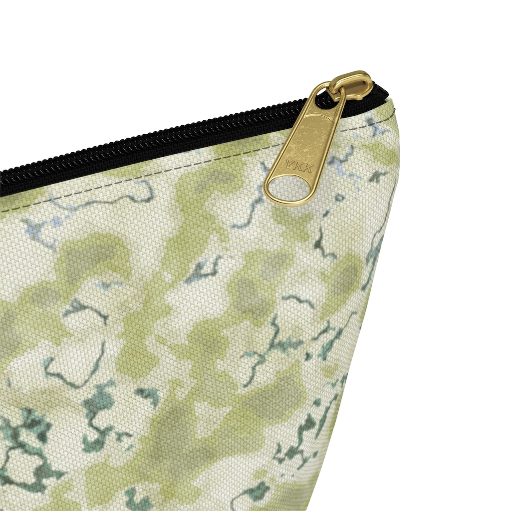 Carrara Marble Accessory Pouch w T-bottom in Green