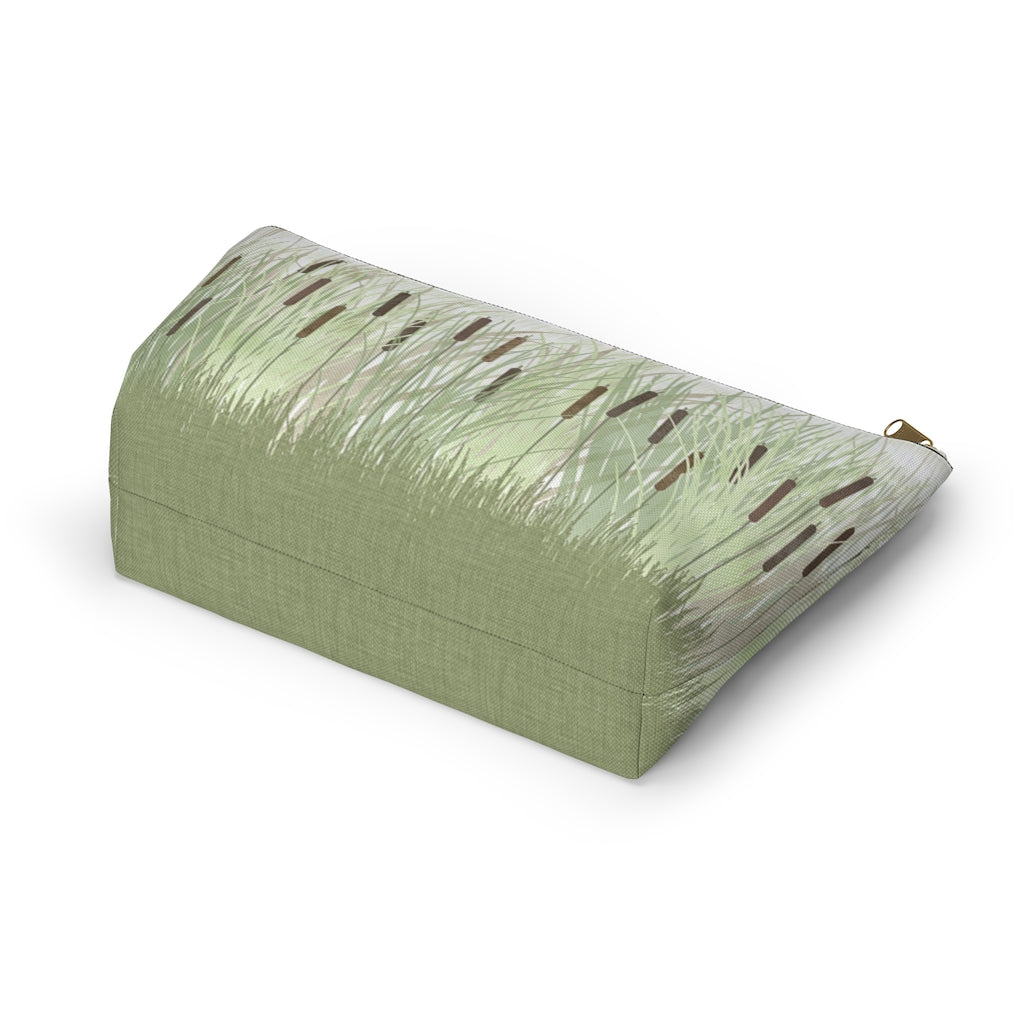 Marsh Accessory Pouch w T-bottom in Green