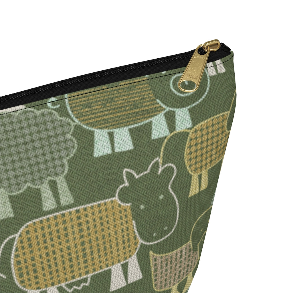 Animal Farm Accessory Pouch w T-bottom in Green