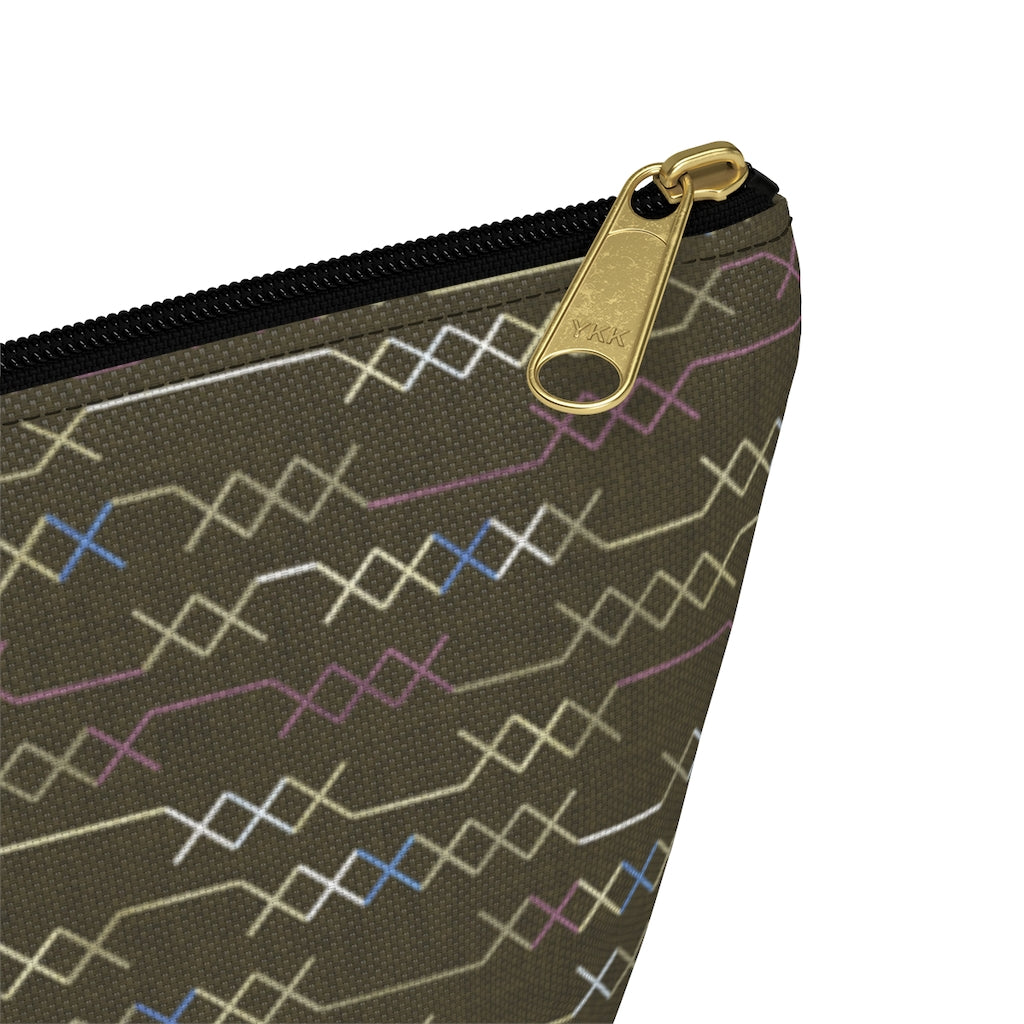 Santa Fe Stitch Accessory Pouch w T-bottom in Brown