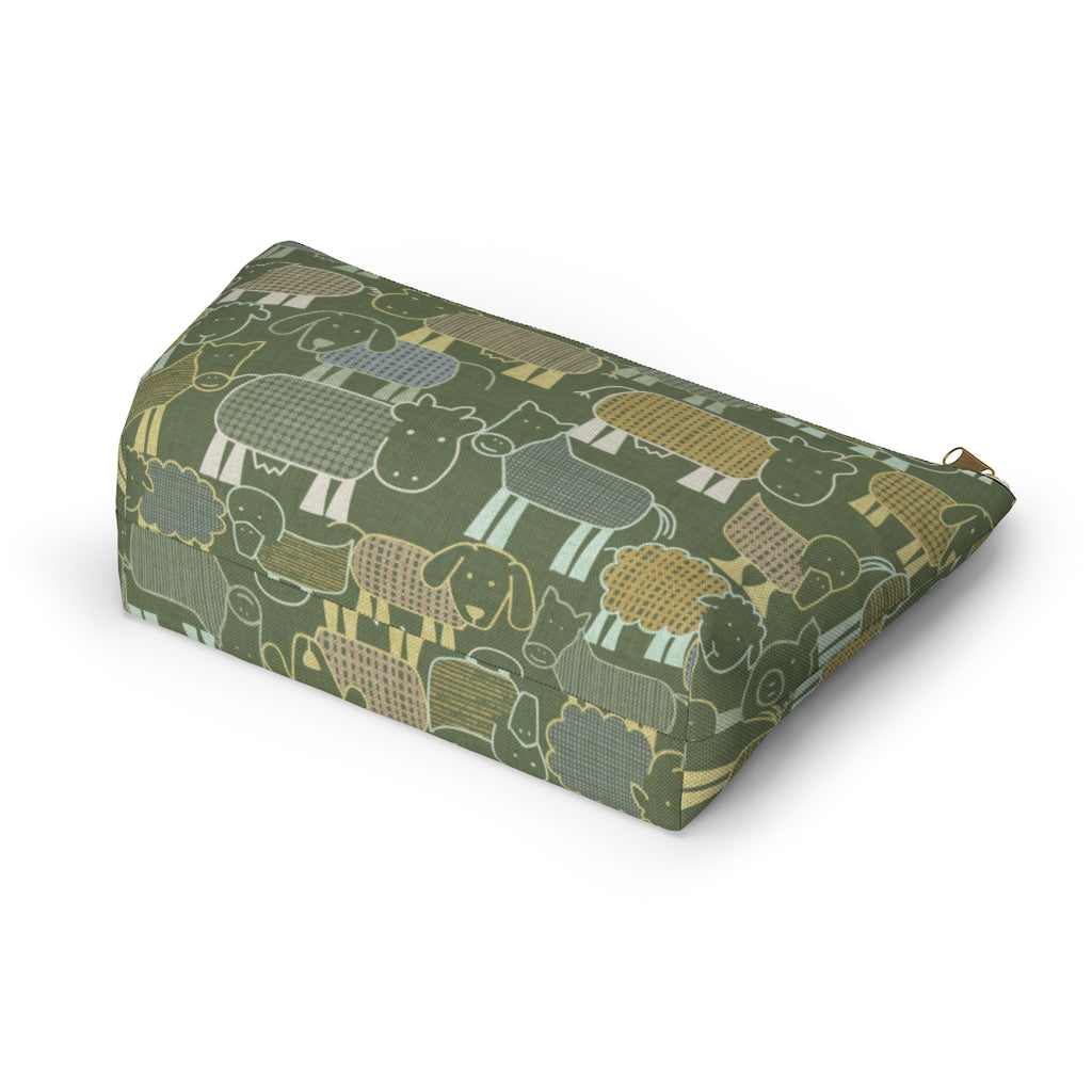 Animal Farm Accessory Pouch w T-bottom in Green