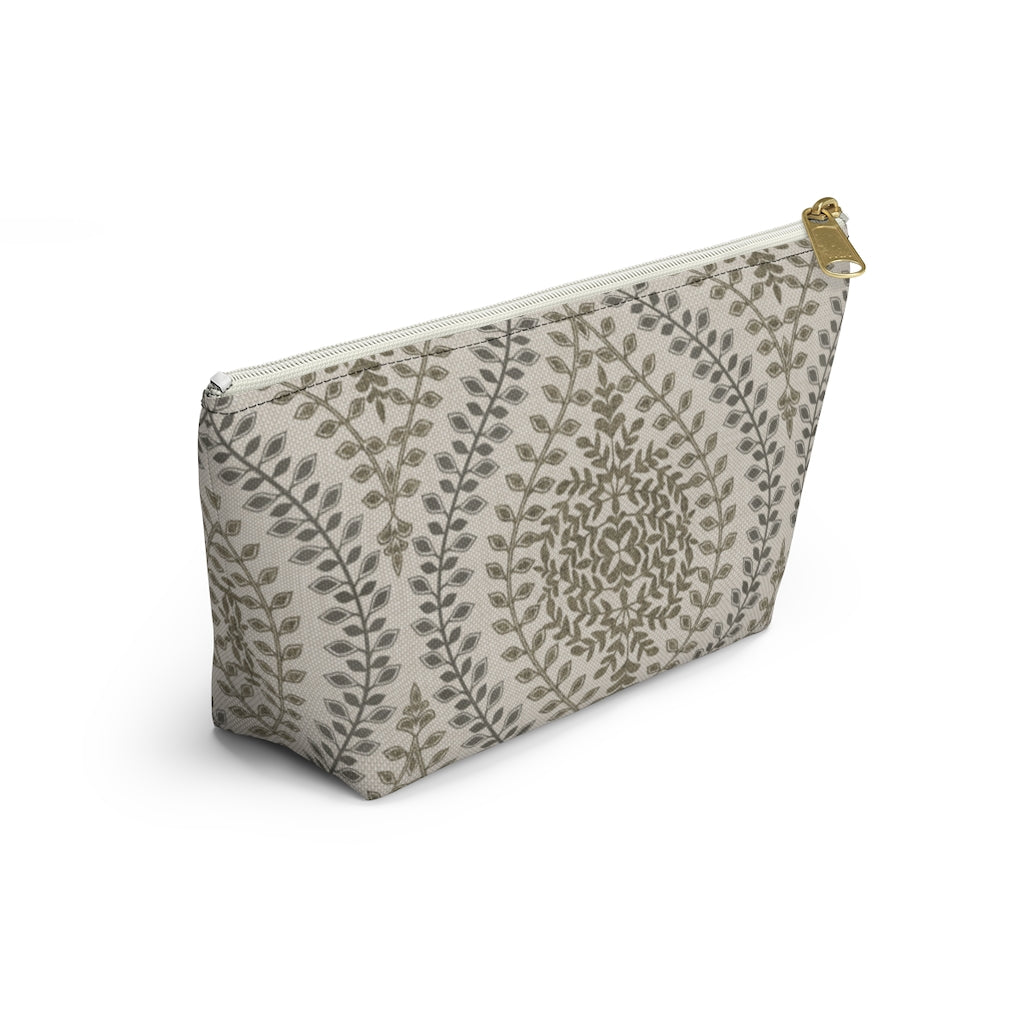 Mumbai Lace Accessory Pouch w T-bottom in Brown