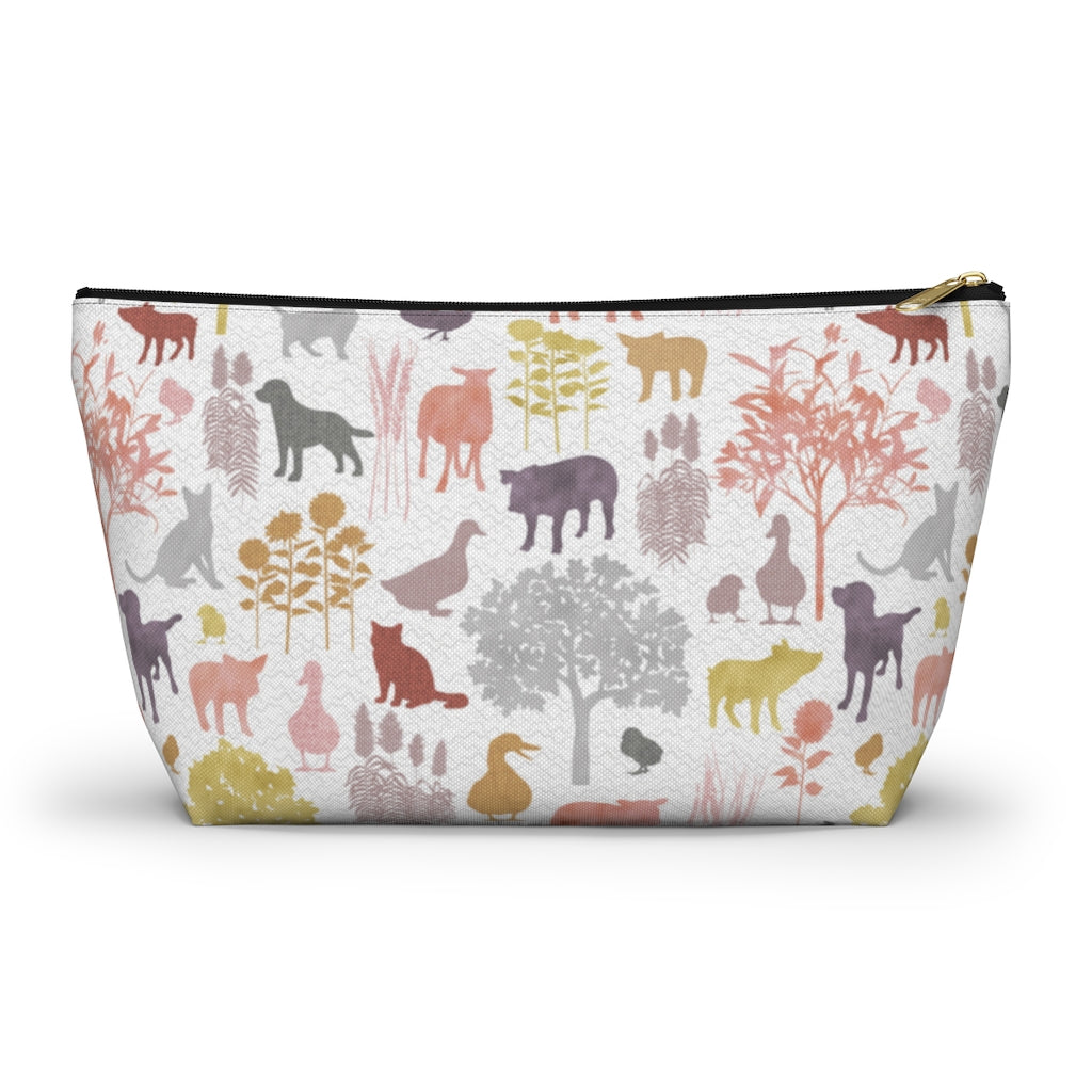 On the Farm Accessory Pouch w T-bottom in Pink