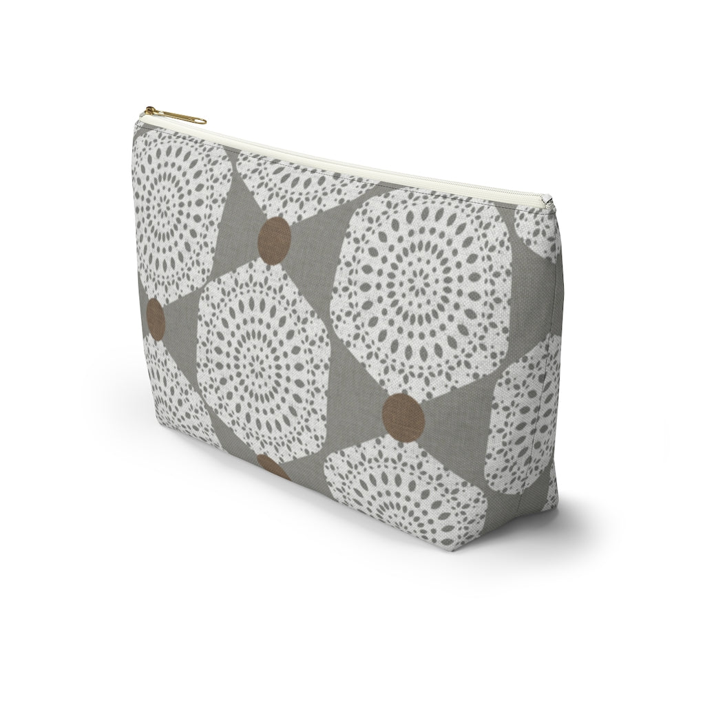 Lace Hexagon Accessory Pouch w T-bottom in Gray