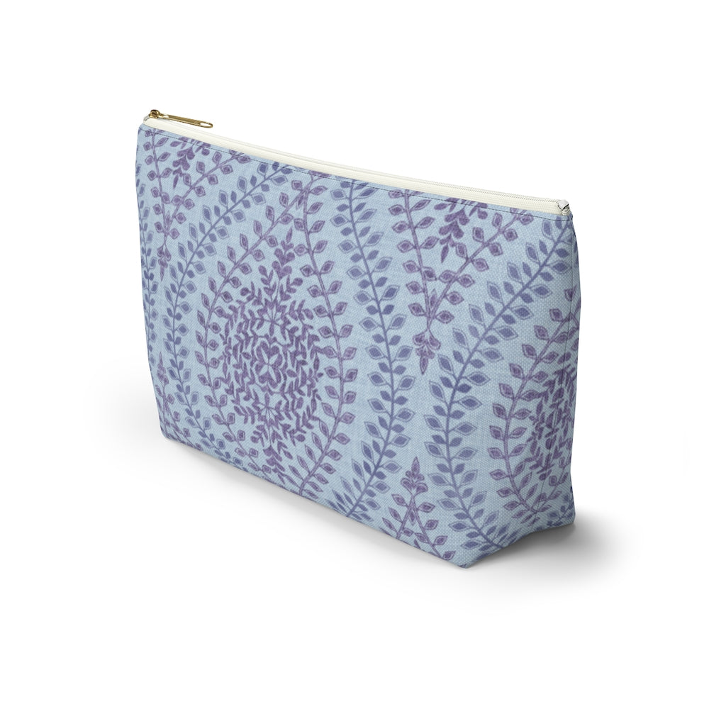 Mumbai Lace Accessory Pouch w T-bottom in Purple