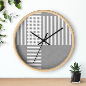 Circle Plaid Wall Clock in Gray