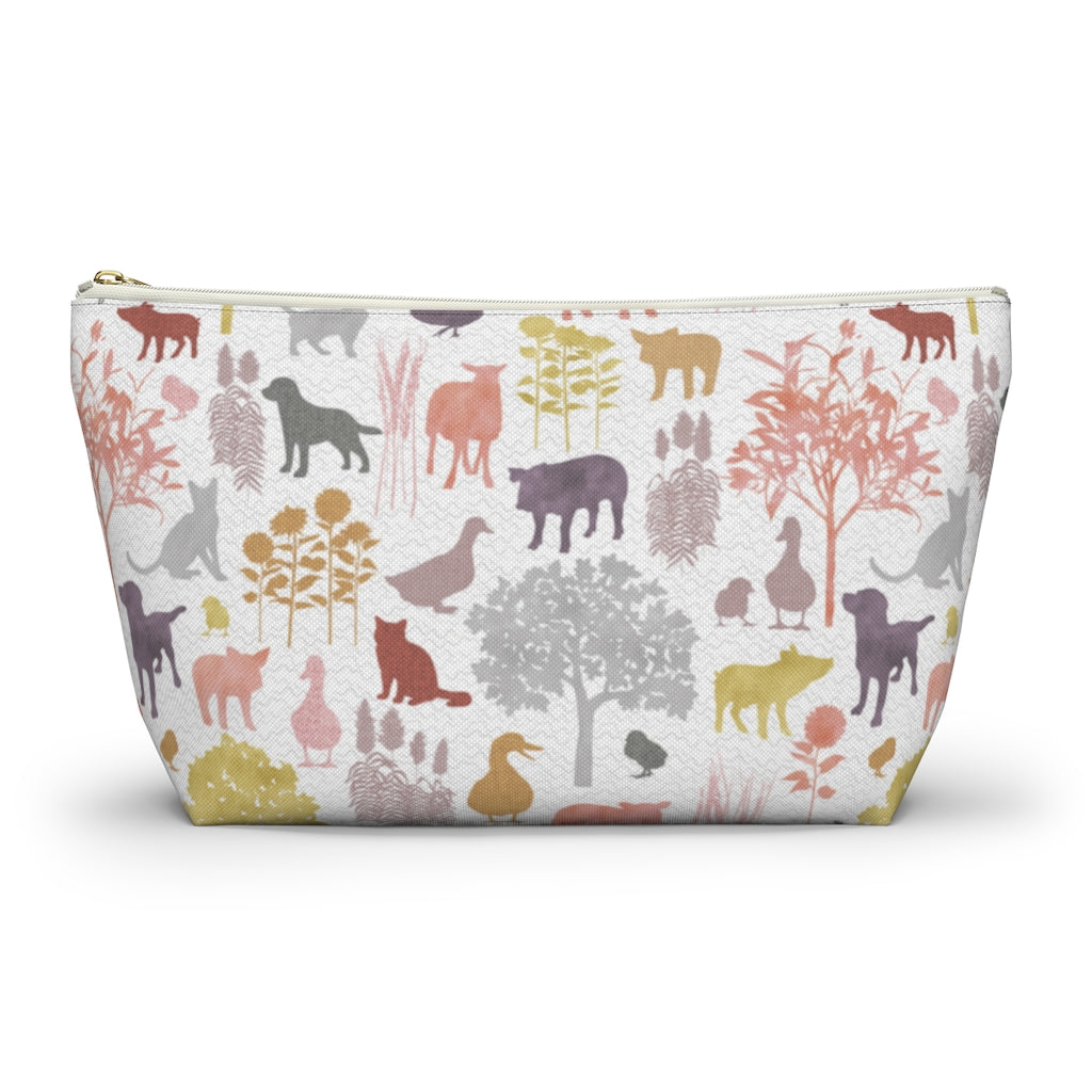 On the Farm Accessory Pouch w T-bottom in Pink