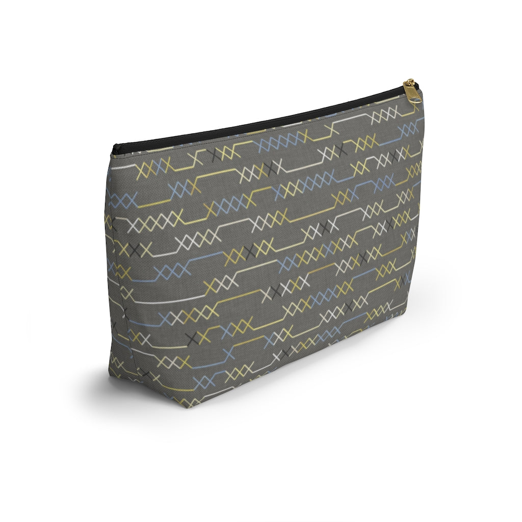 Santa Fe Stitch Accessory Pouch w T-bottom in Gray
