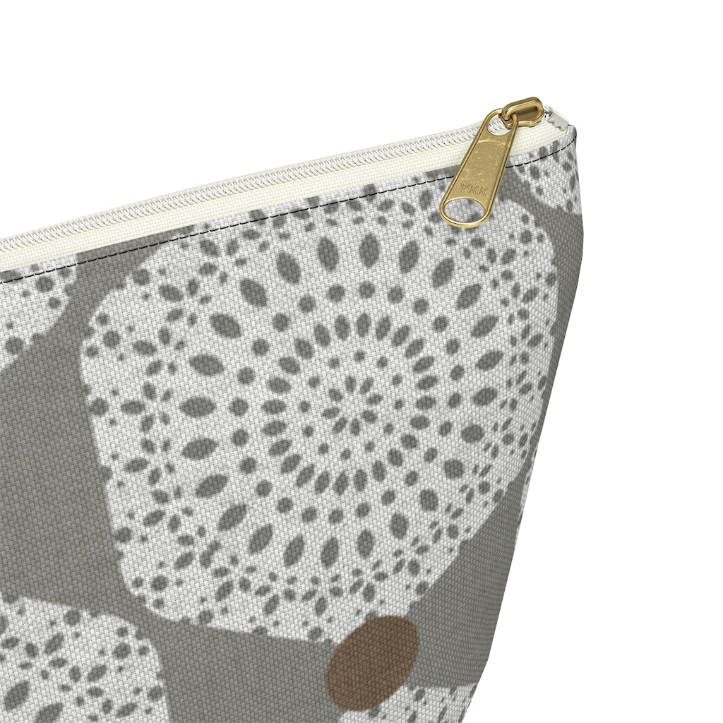 Lace Hexagon Accessory Pouch w T-bottom in Gray