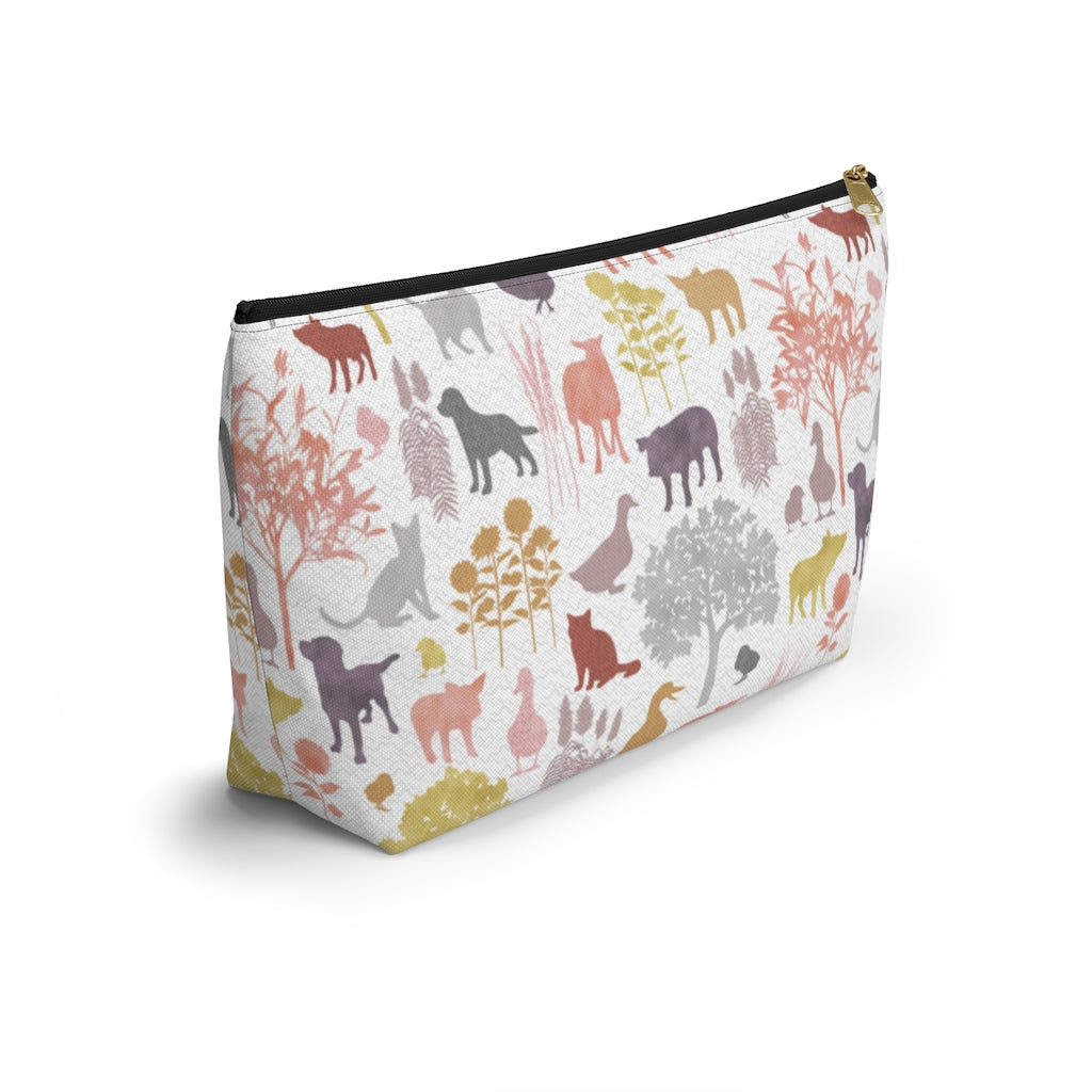 On the Farm Accessory Pouch w T-bottom in Pink