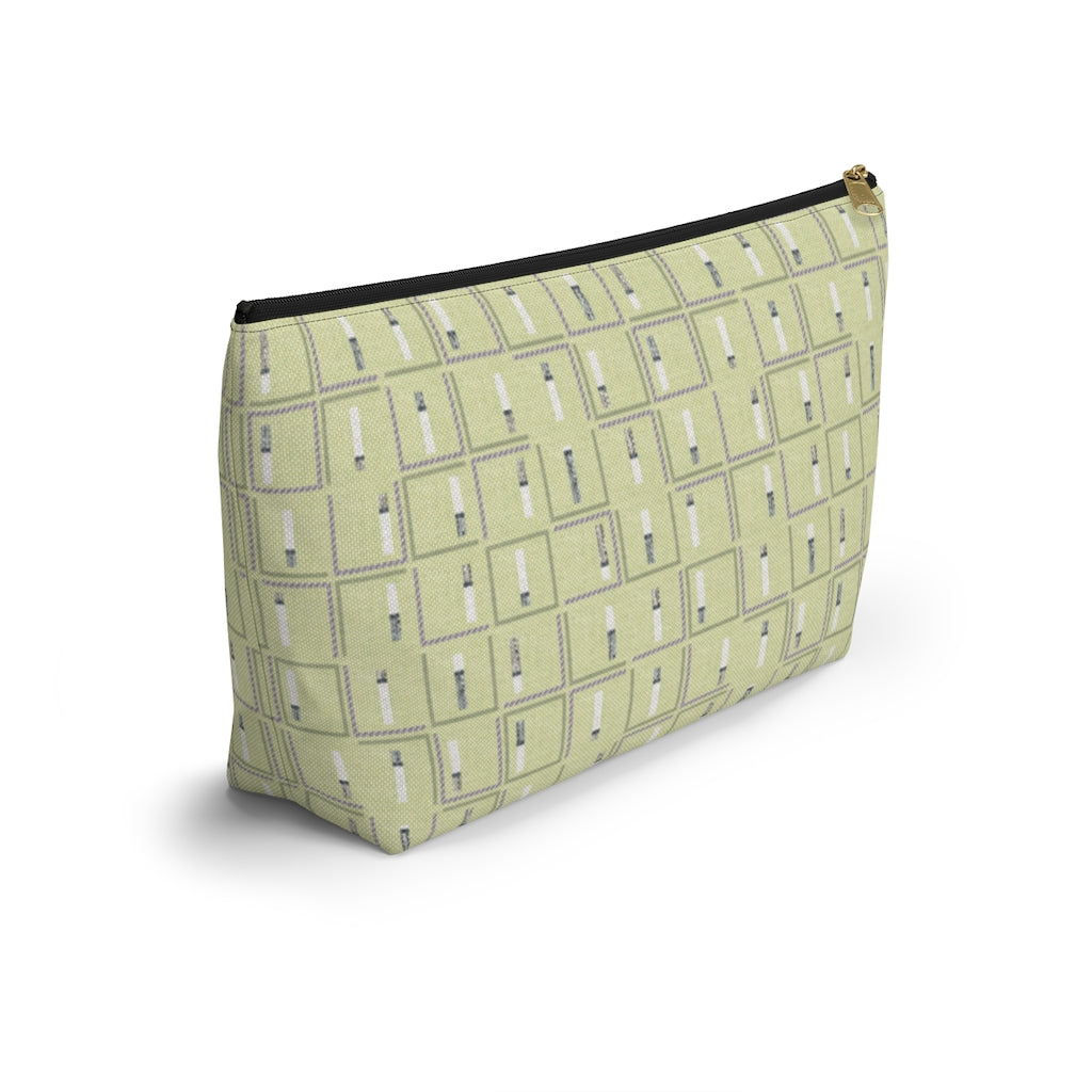 Pencil to Paper Accessory Pouch w T-bottom in Green