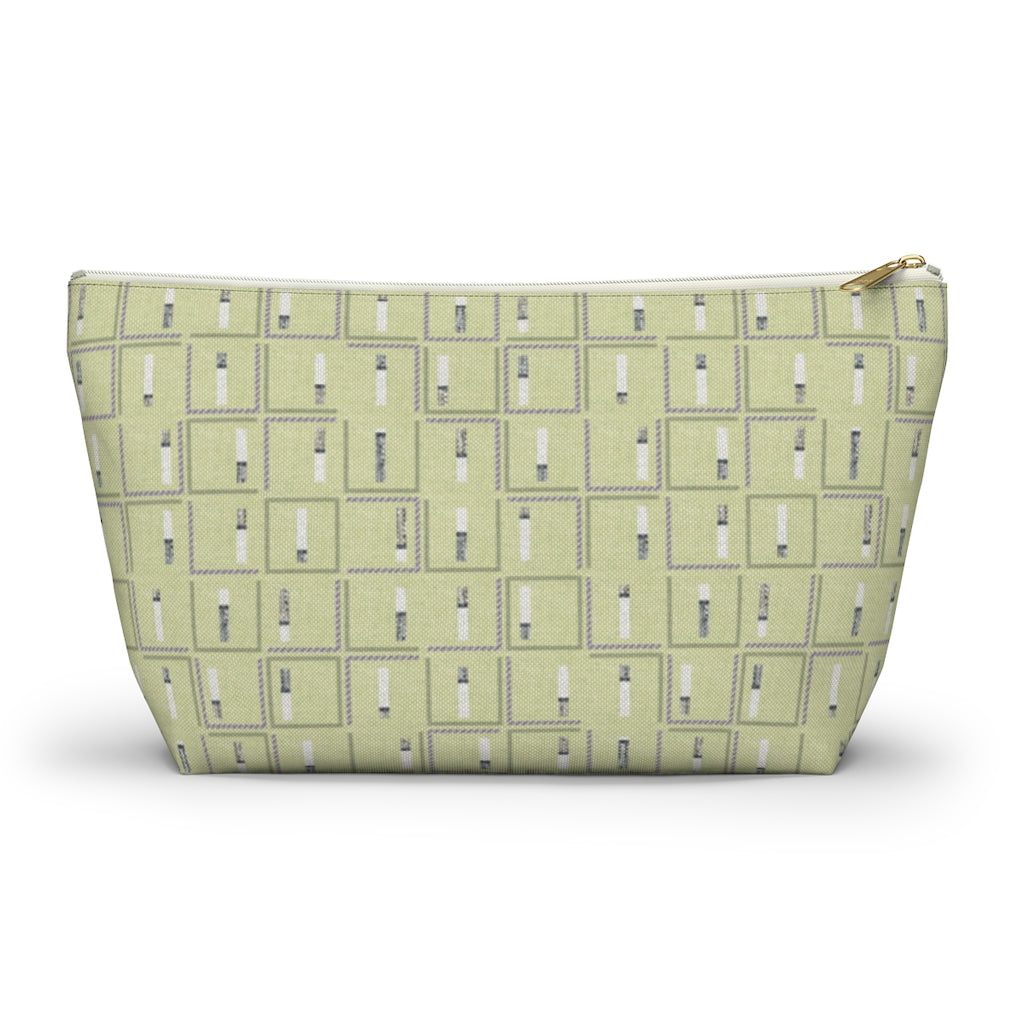 Pencil to Paper Accessory Pouch w T-bottom in Green