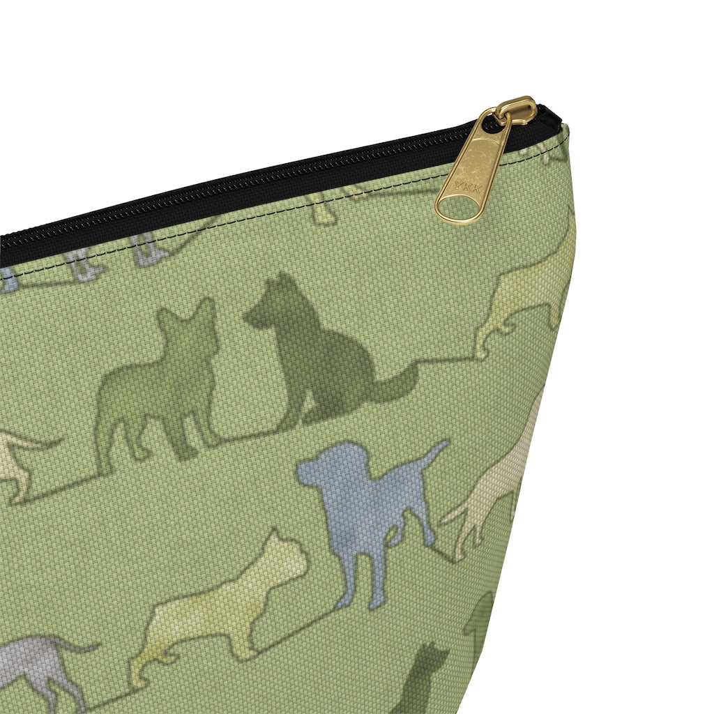Dogs Accessory Pouch w T-bottom in Green