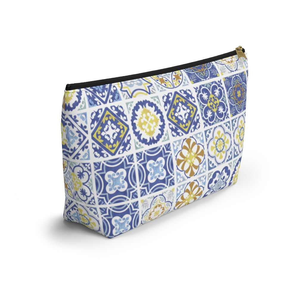 Seville Square Accessory Pouch w T-bottom in Blue