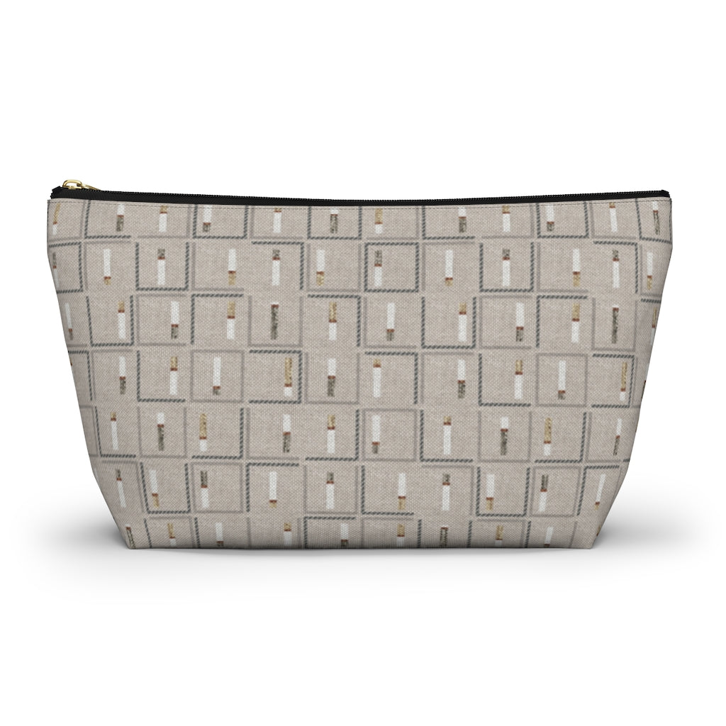 Pencil to Paper Accessory Pouch w T-bottom in Taupe