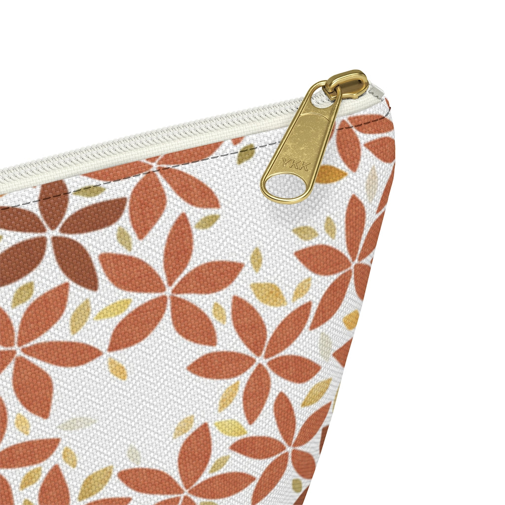 Snowbell Accessory Pouch w T-bottom in Coral
