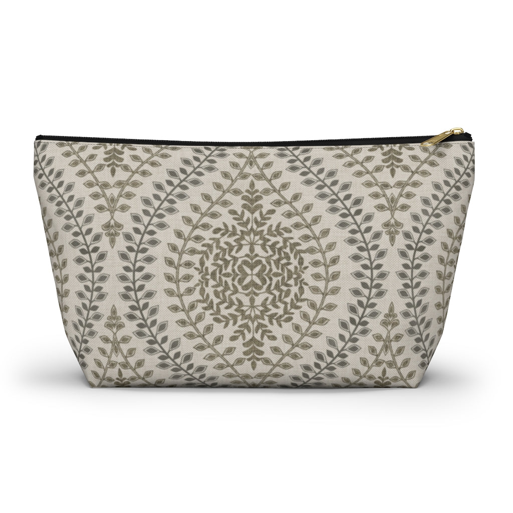 Mumbai Lace Accessory Pouch w T-bottom in Brown