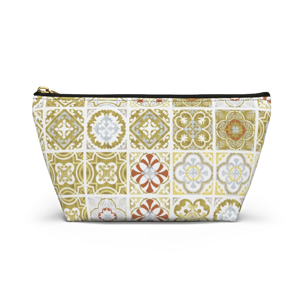 Seville Square Accessory Pouch w T-bottom in Gold