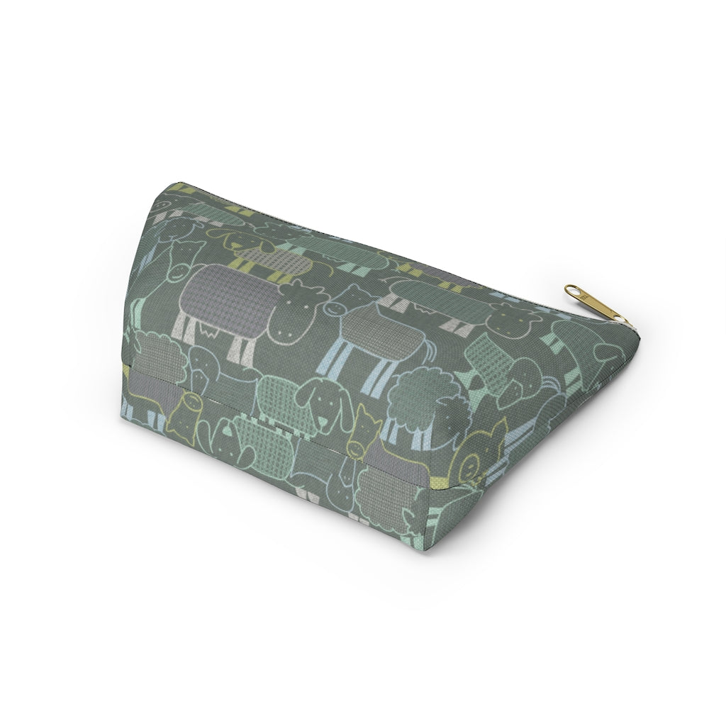 Animal Farm Accessory Pouch w T-bottom in Aqua