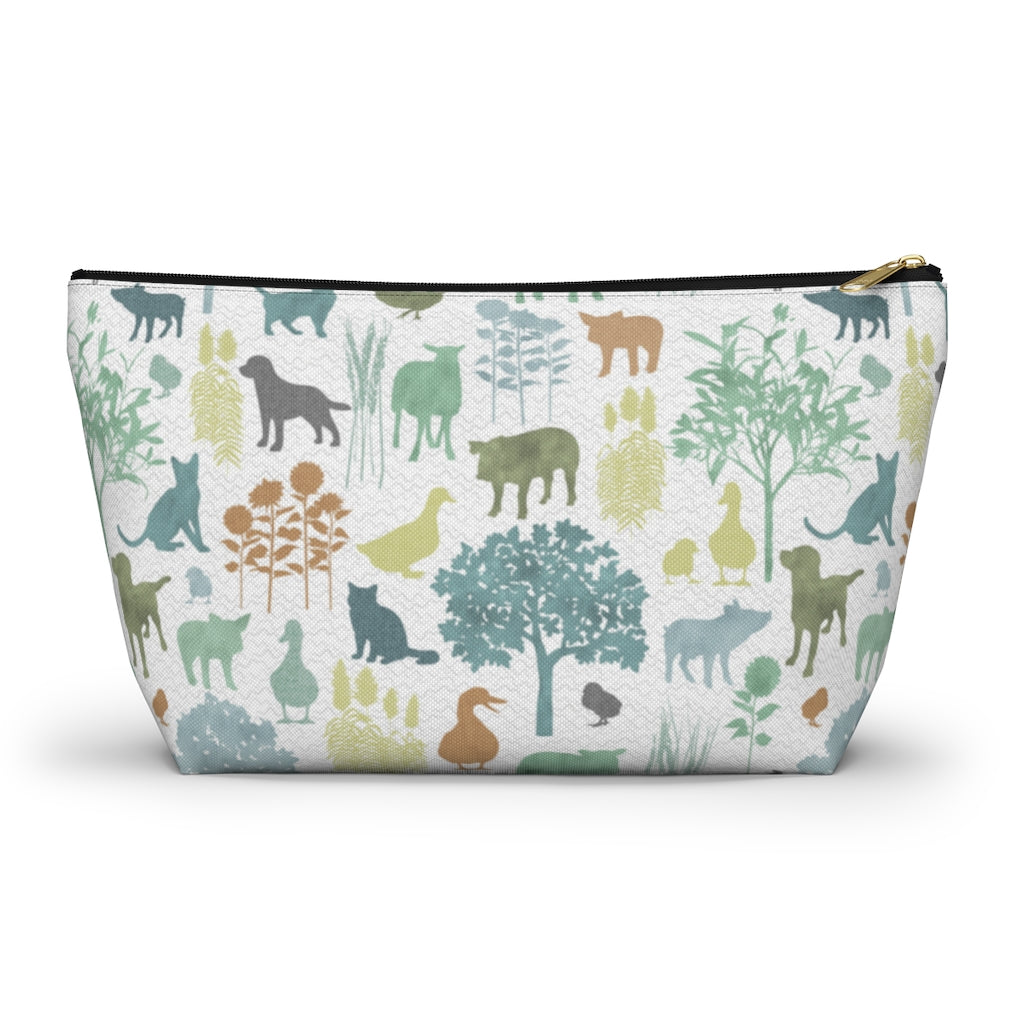 On the Farm Accessory Pouch w T-bottom in Aqua