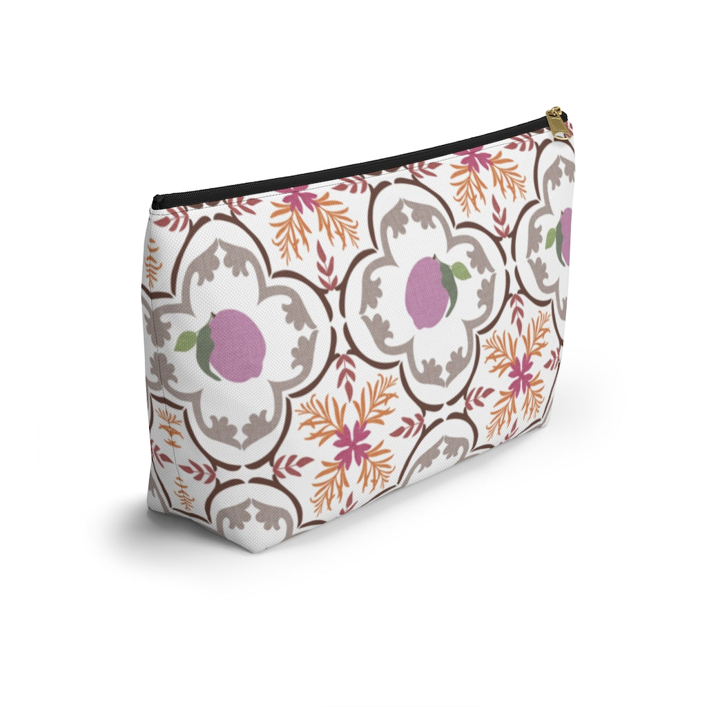 Freshly Squeezed Accessory Pouch w T-bottom in Purple