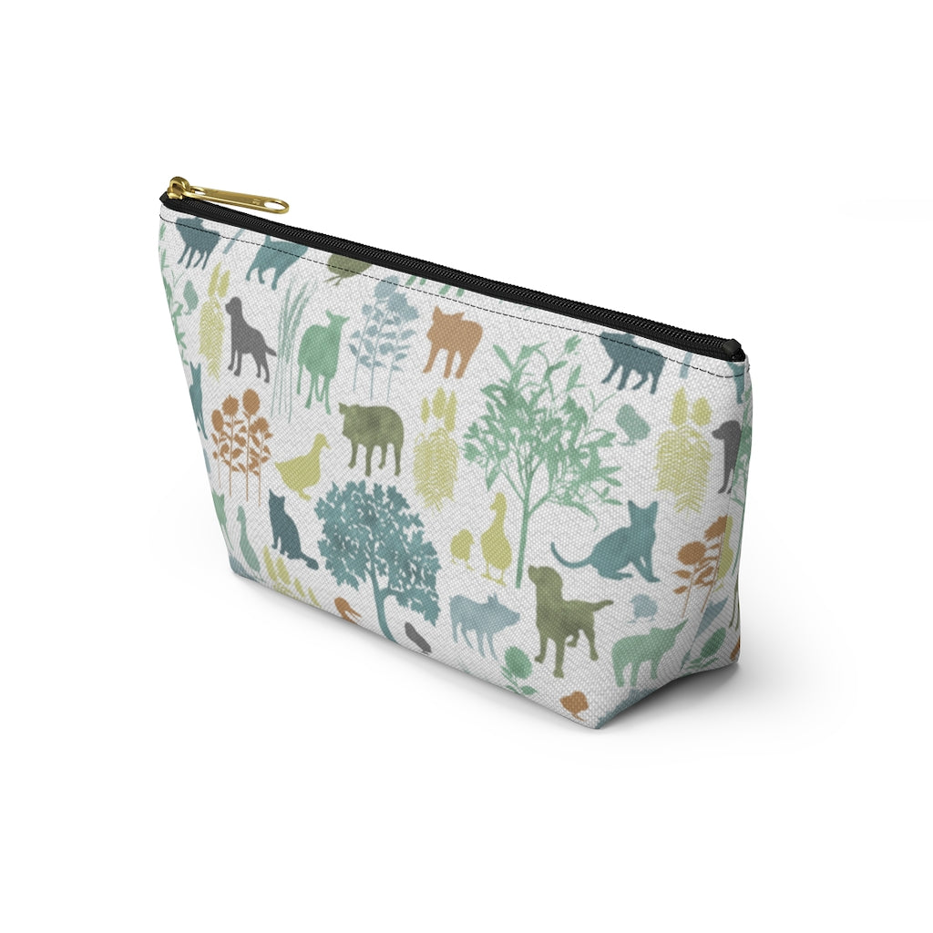 On the Farm Accessory Pouch w T-bottom in Aqua