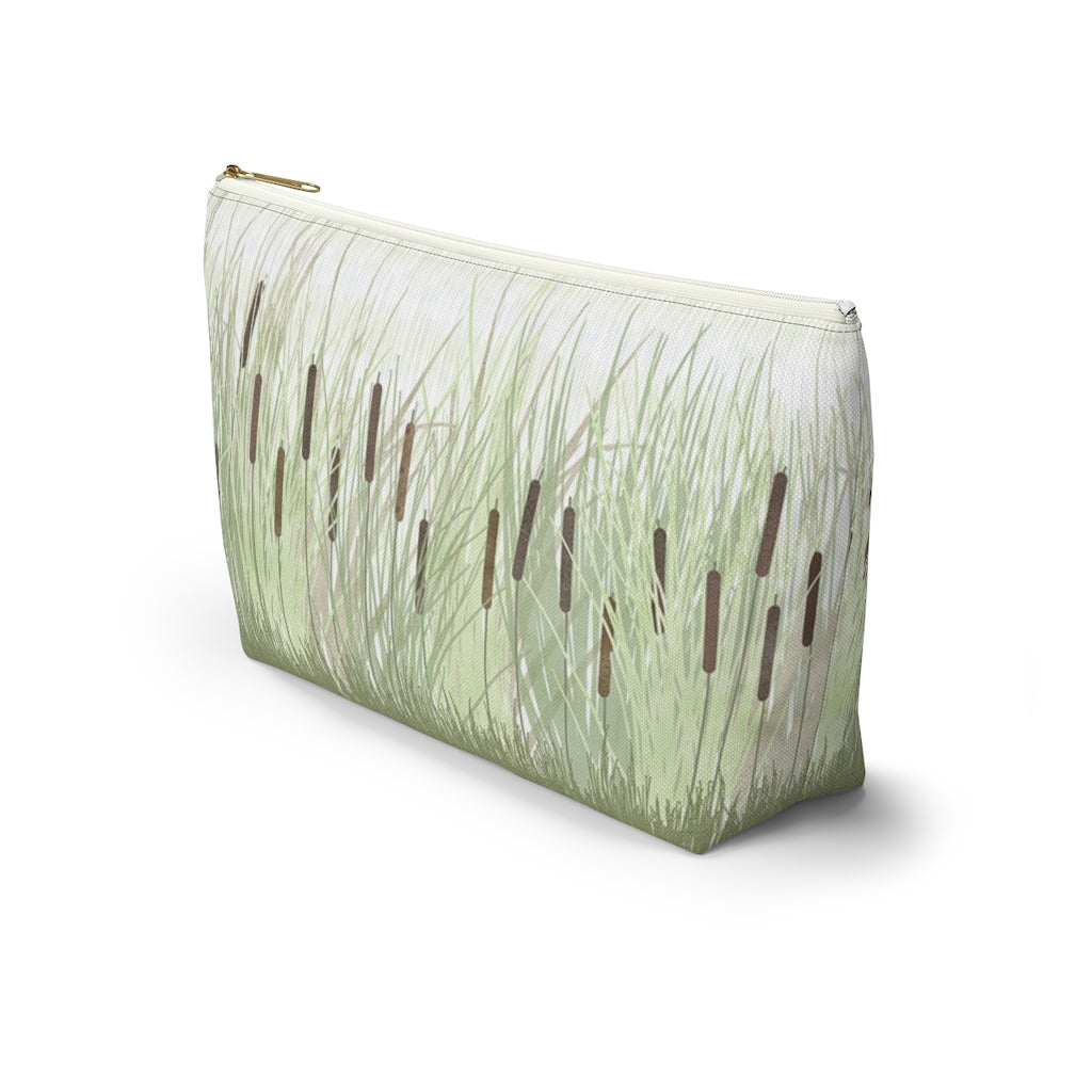 Marsh Accessory Pouch w T-bottom in Green