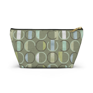 Journey Code Accessory Pouch w T-bottom in Green