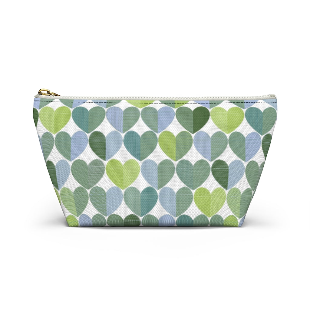 Love Accessory Pouch w T-bottom in Green