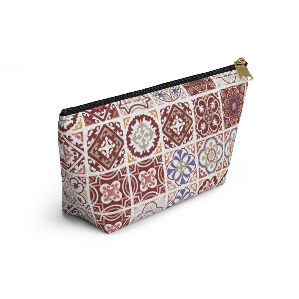 Seville Square Accessory Pouch w T-bottom in Red