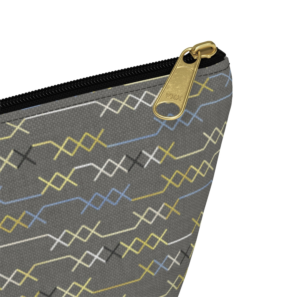 Santa Fe Stitch Accessory Pouch w T-bottom in Gray