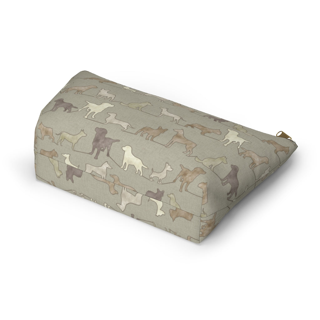 Dogs Accessory Pouch w T-bottom in Brown