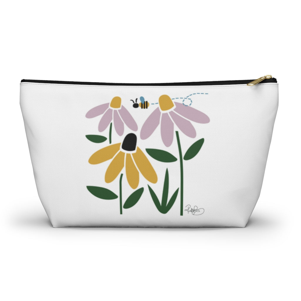 Daisies Accessory Pouch w T-bottom