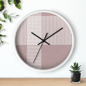 Circle Plaid Wall Clock in Pink