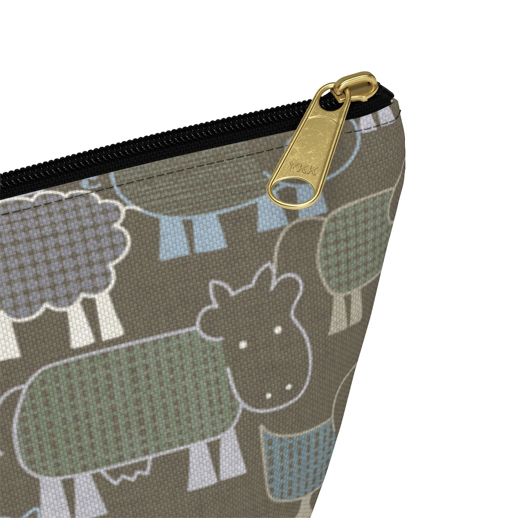 Animal Farm Accessory Pouch w T-bottom in Brown