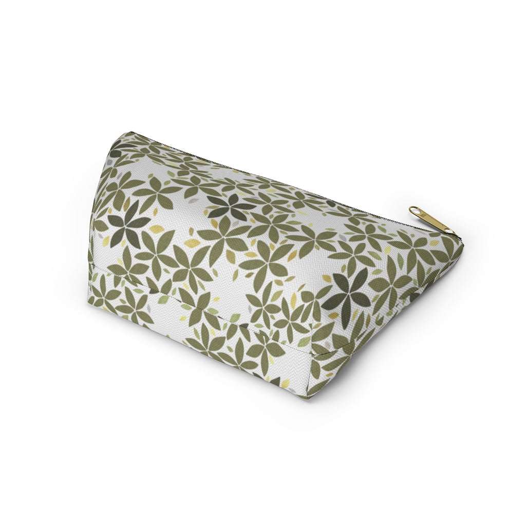 Snowbell Accessory Pouch w T-bottom in Green