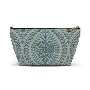Mumbai Lace Accessory Pouch w T-bottom in Green