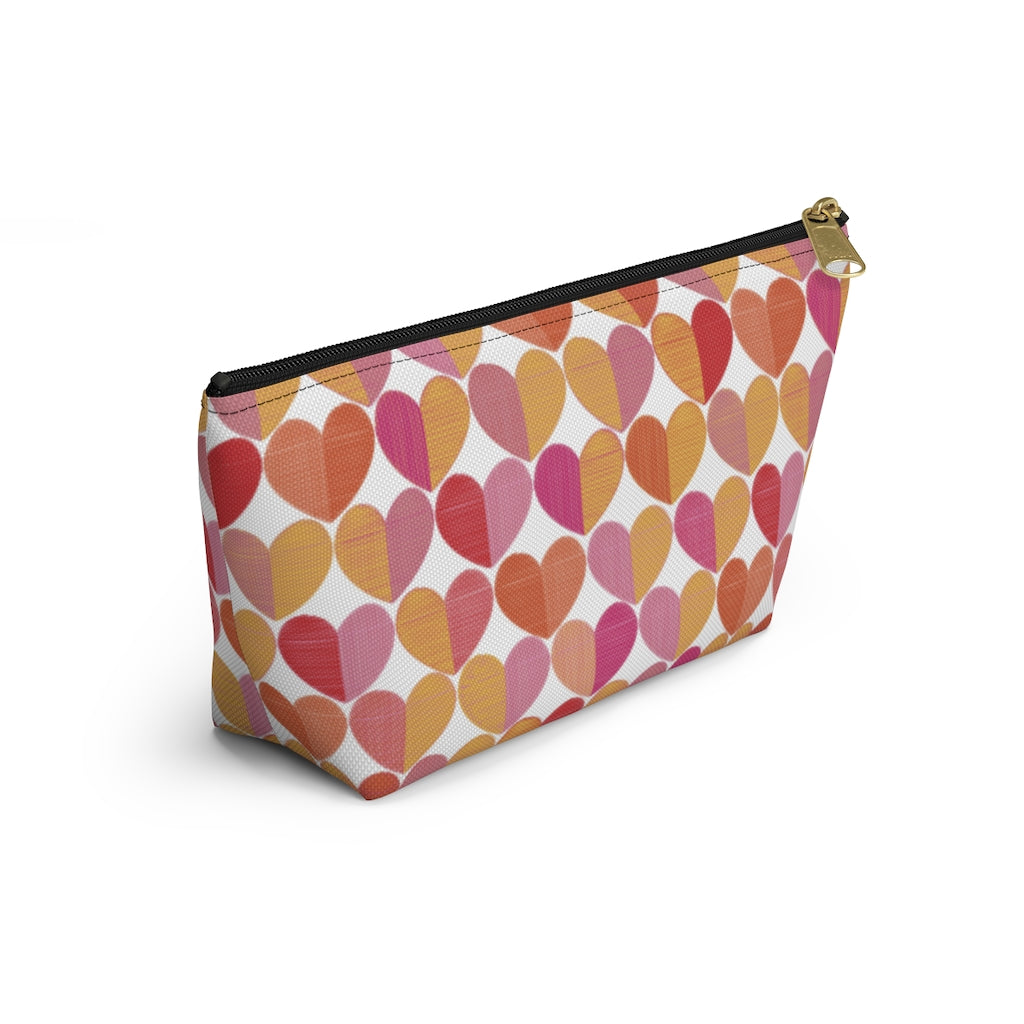 Love Accessory Pouch w T-bottom in Red