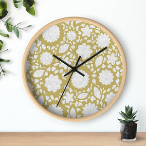 Floral Eyelet Lace Wall Clock in Gold