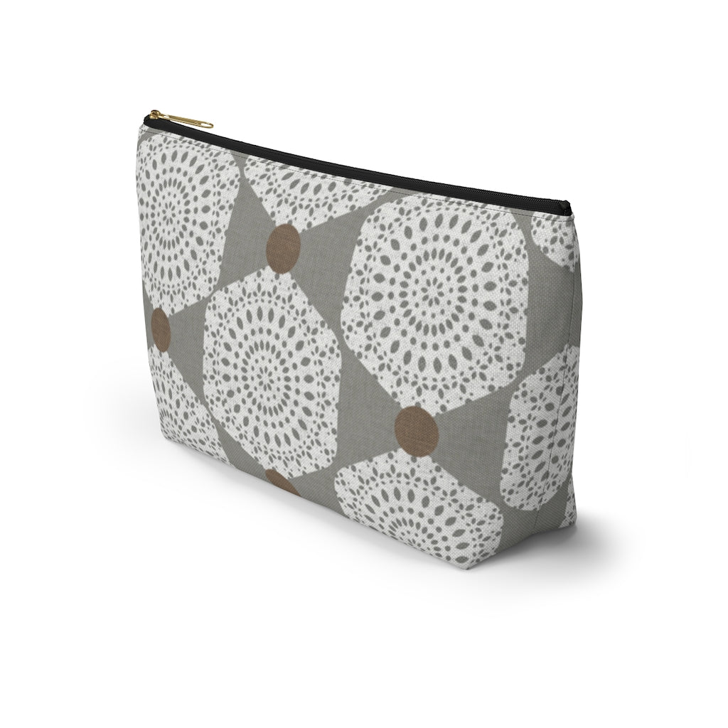 Lace Hexagon Accessory Pouch w T-bottom in Gray